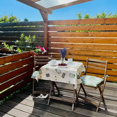 Sportbalaton Calm Little Garden Hideaway